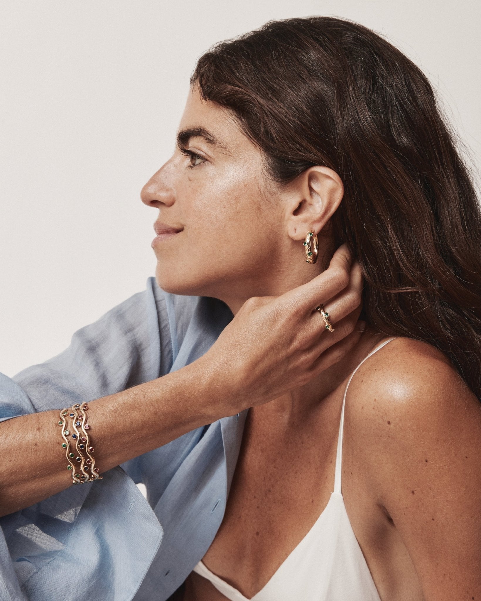 Riva Crest Emerald Hoop Earrings