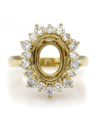 Oval Shaped Diamond Halo Mounting in Gold