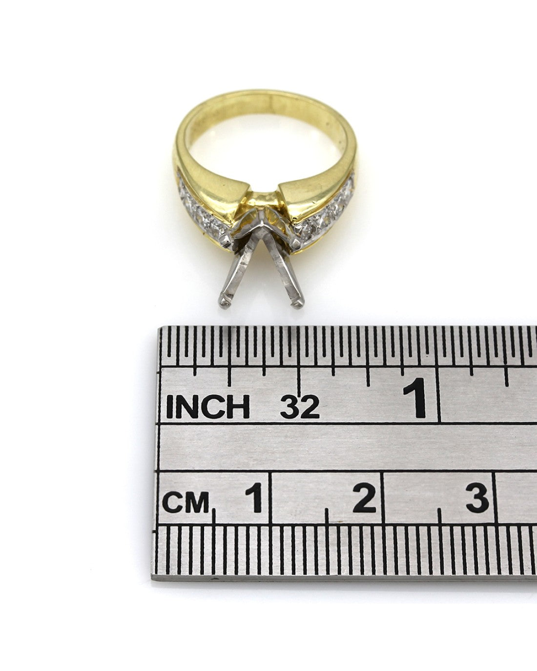 Prong Set Diamond Mounting in Gold
