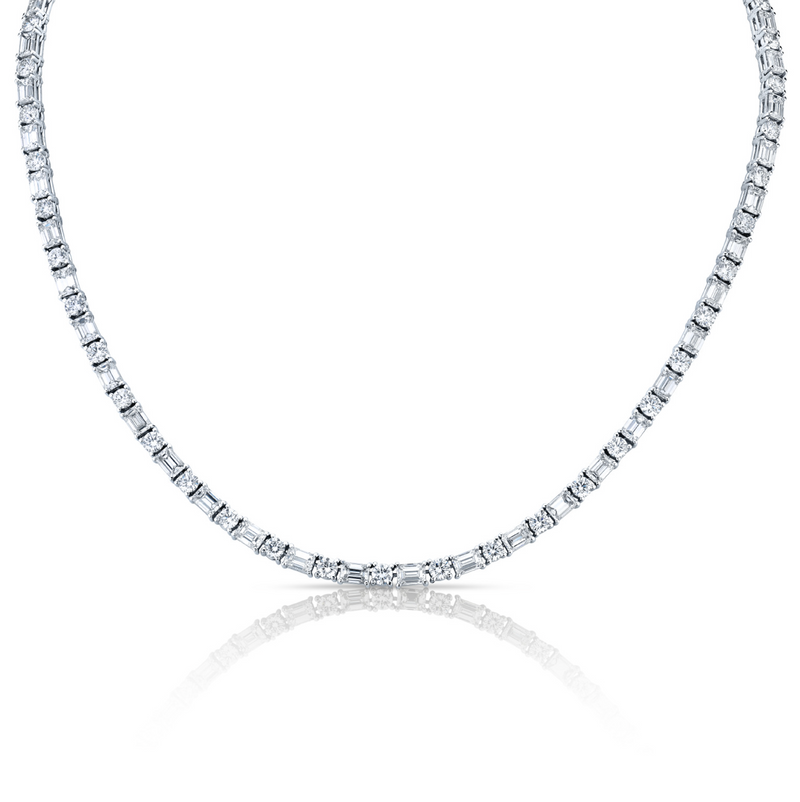 17.97 Carat 18k White Gold Diamond Necklace