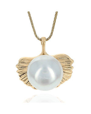 White South Sea Pearl Fluted Fan Motif Necklace in Yellow Gold