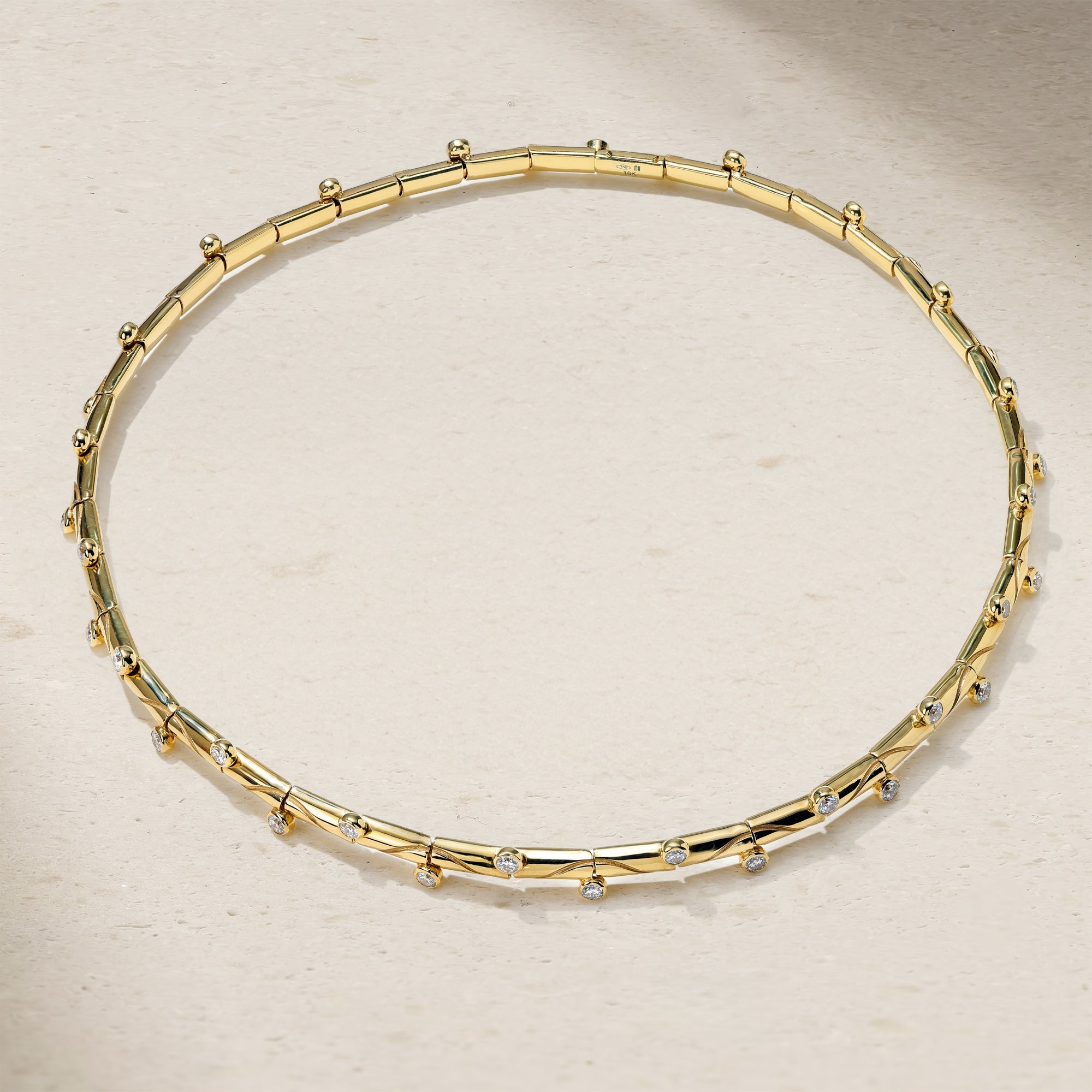 Riva Crest Diamond Collar