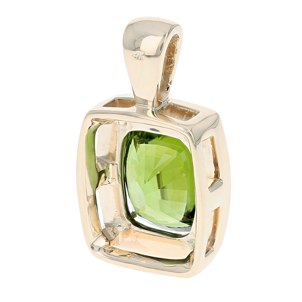 Cushion Cut Peridot Pendant in Yellow Gold