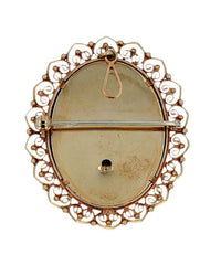 Vintage Religious Angel Brooch in Yellow Gold