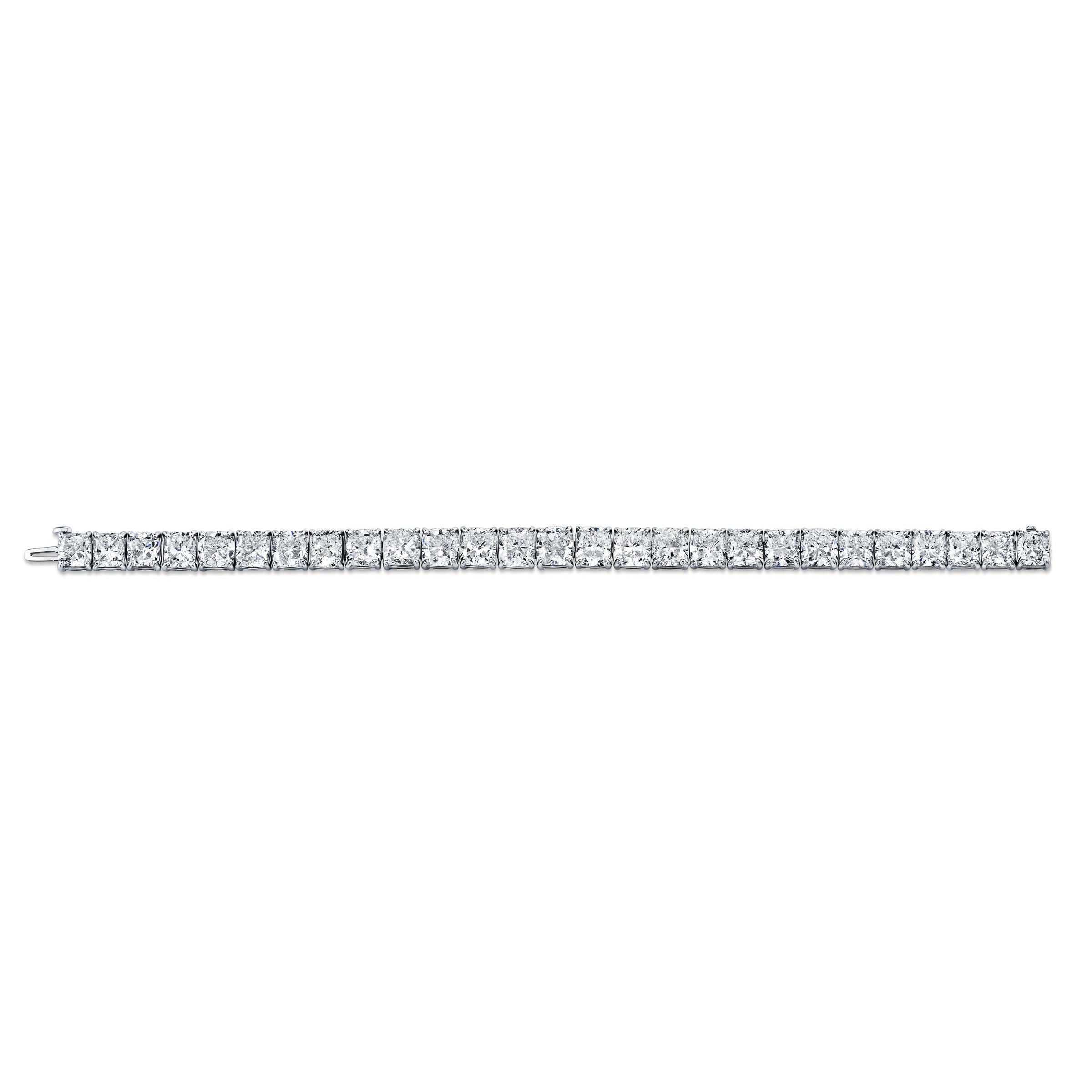 Cushion Straight Line Diamond Bracelet