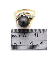 Tahitian Pearl and Diamond Ring in Yellow Gold
