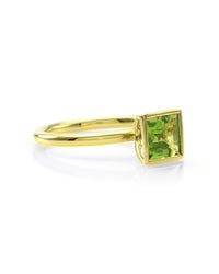 Peridot Solitaire Stackable Ring in Gold
