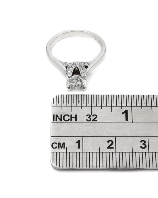 14KW Diamond Solitaire Ring