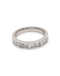 Princess Diamond Ring in Gold
