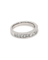 Princess Diamond Ring in Gold