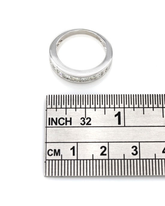 0.87ctw Princess Cut Diamond Ring/ Band in 14K White Gold SZ 5.75