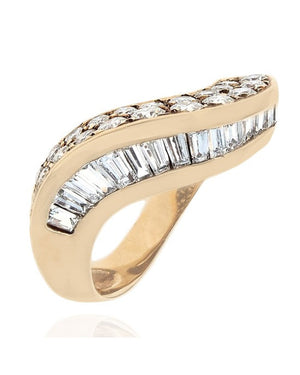 Diamond Pave Wave Ring in Gold