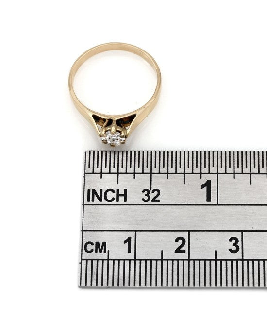 0.09ctw Diamond Cluster Ring in 18K Yellow Gold