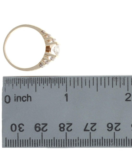 0.41ct SI1, G Round Diamond Engagement Ring in 14K Yellow Gold