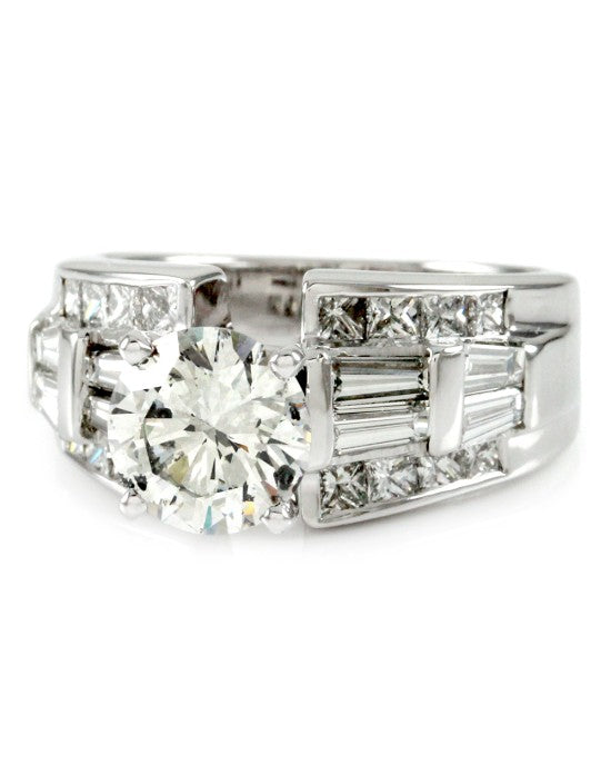2.06ct I1, G Round Brilliant Diamond Engagement Ring in 18K White Gold