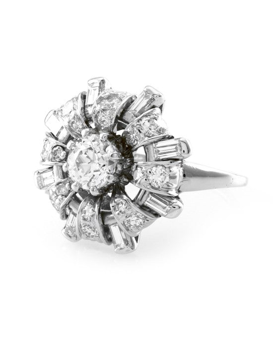 Art Deco 1.65ctw Diamond Staggered Halo Ring in Platinum