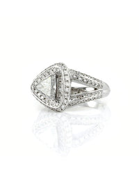 1.07ct VS2, E GIA Certified Trilliant Diamond Engagement Ring in 18K White Gold