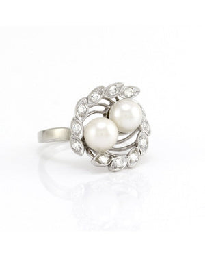 Pearl and Diamond Ring in Gold