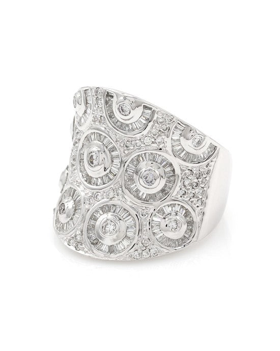 Concave Diamond Cigar Band in Gold