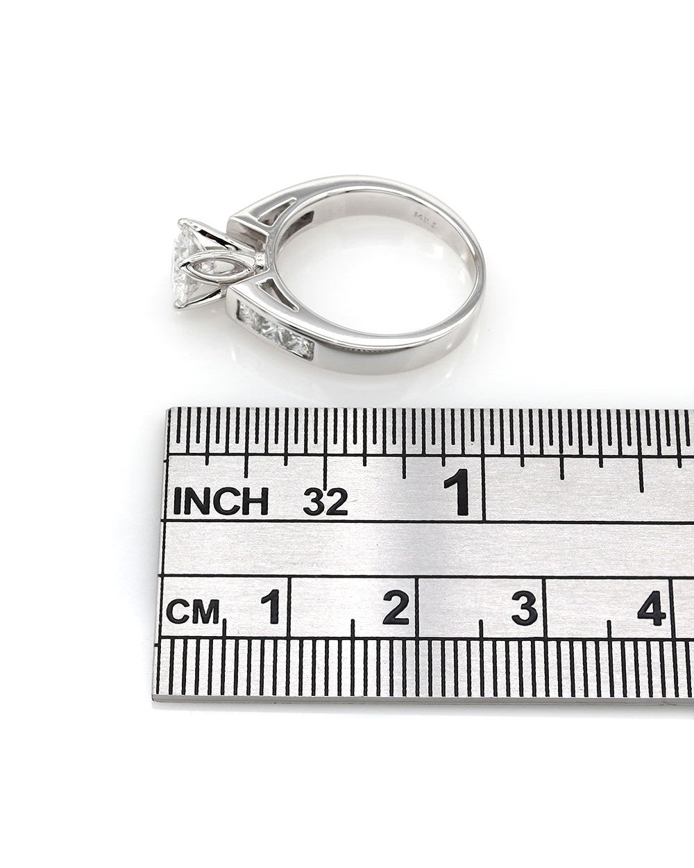 1.03 Ct. Round Diamond Engagement Ring in White Gold
