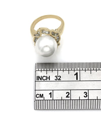 Pearl and Diamond Ring in Gold