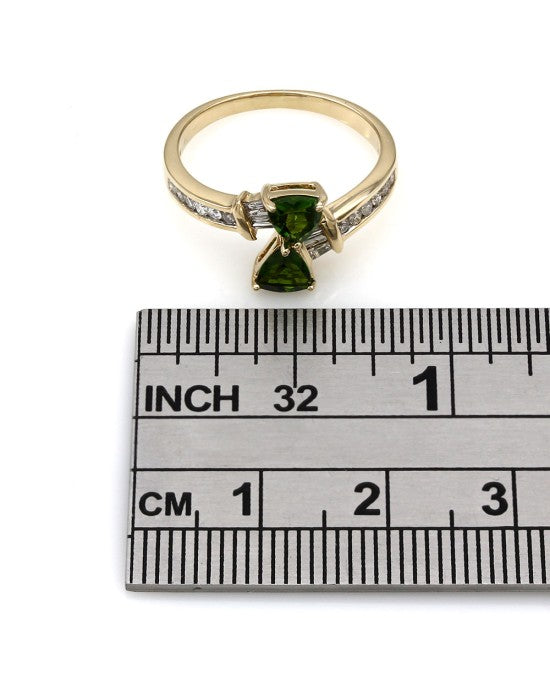 14KY Peridot and Diamond Ring