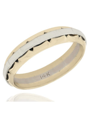 Gentleman's Notched Wedding Band