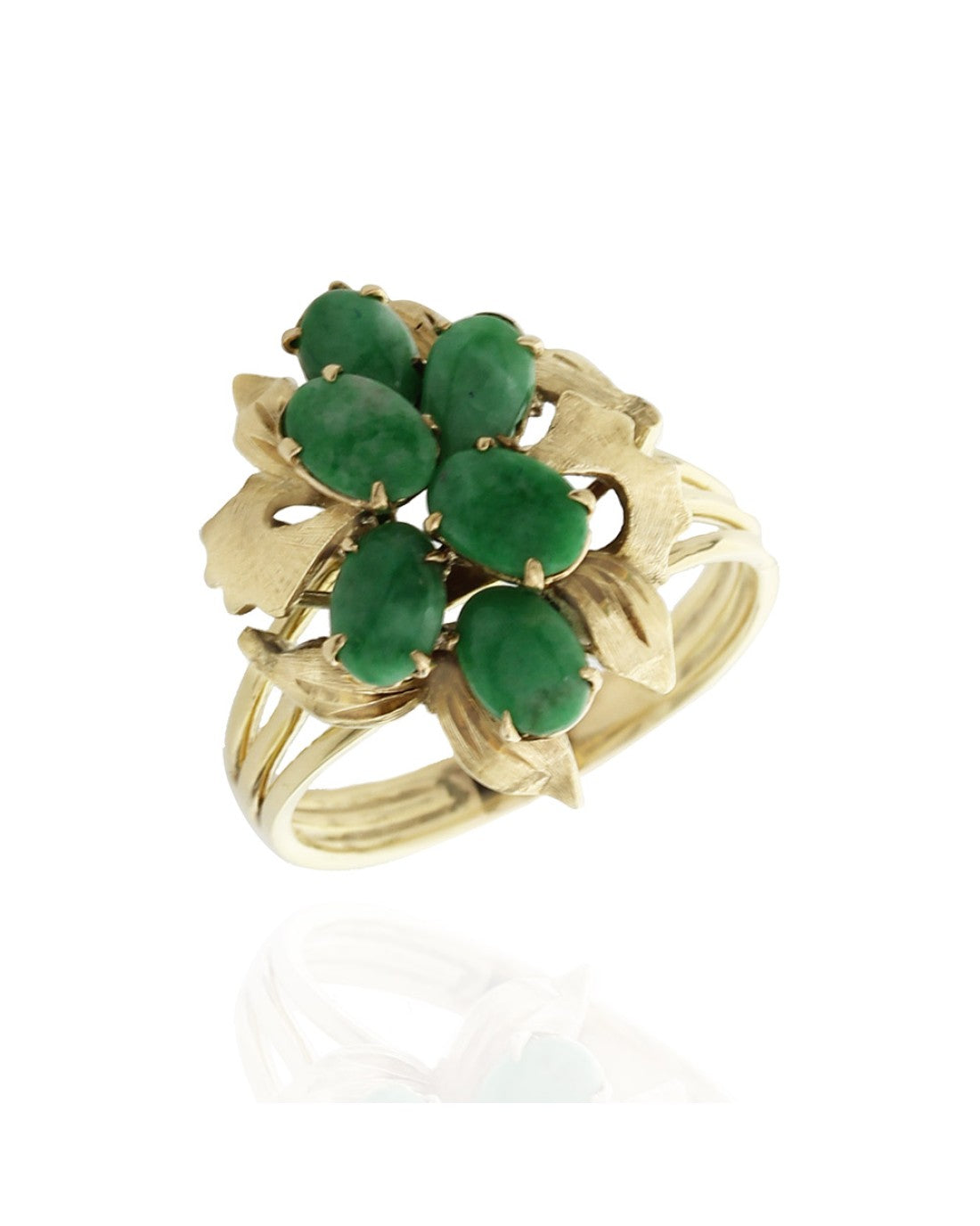 Jade Flower Motif Ring in Gold