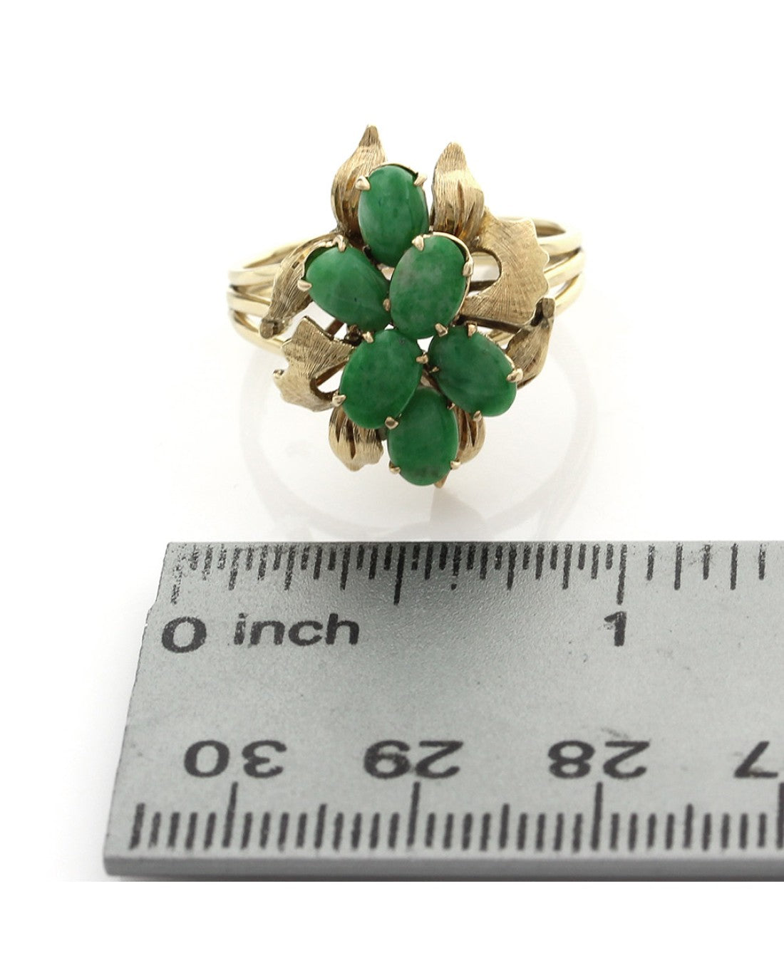 Jade Flower Motif Ring in Gold