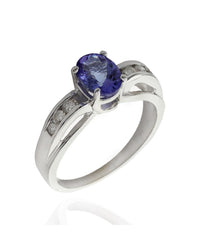 Oval Tanzanite and Diamond Ring in Gold