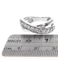 Diamond Crossover Ring in Gold