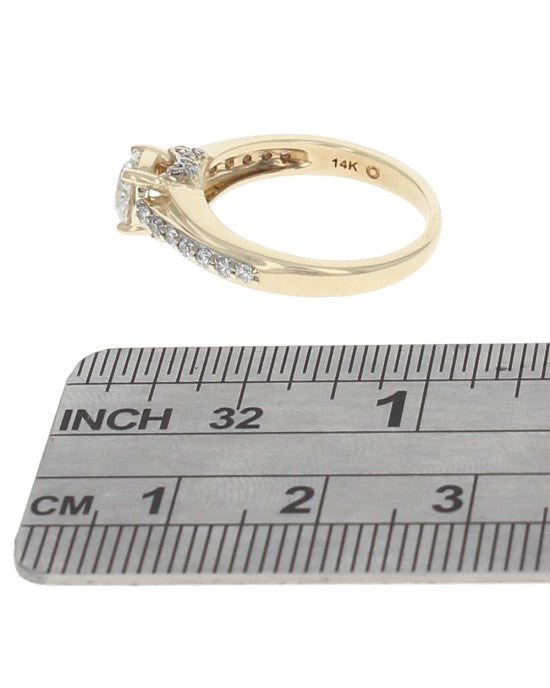 Round Diamond Engagement Ring with Side Diamond Accents