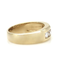 Gentlemans 5 Stone Diamond Band