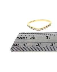 Diamond Single Row Chevron Guard Ring