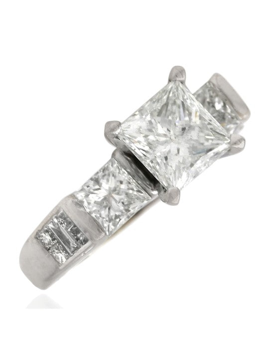 Princess Cut Diamond Solitaire Ring in 18KW