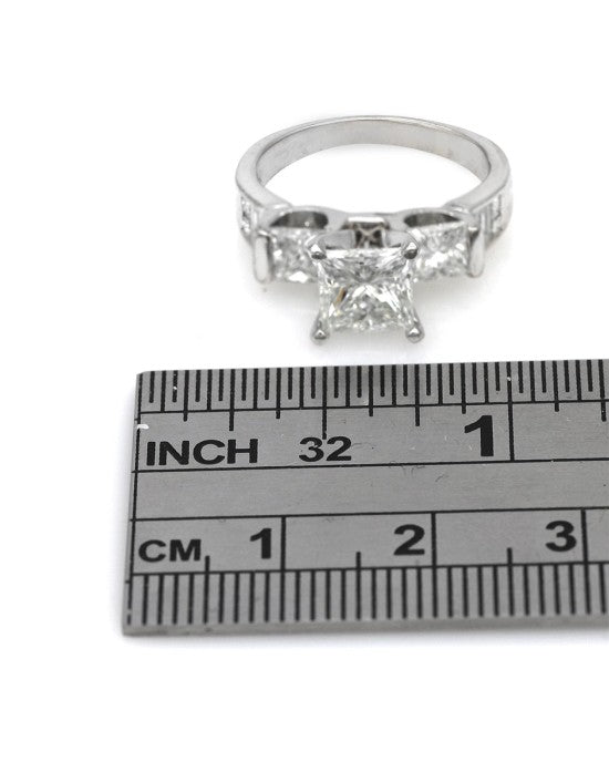 Princess Cut Diamond Solitaire Ring in 18KW