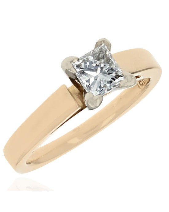 Princess Cut Diamond Solitaire Engagement Ring in Yellow Gold