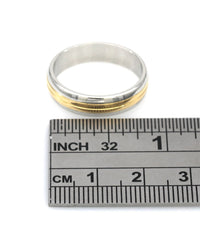 Gentlemans Grooved Band in Gold and Platinum
