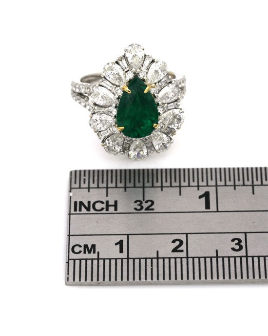 Pear Shaped Emerald and Mixed Diamond Halo
