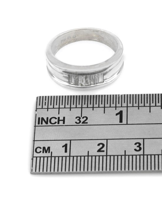 Diamond Fluted Band in White Gold