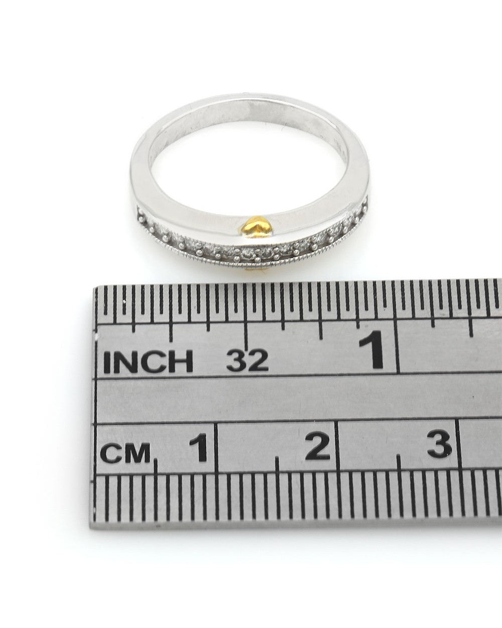Diamond Milgrain Edge Band