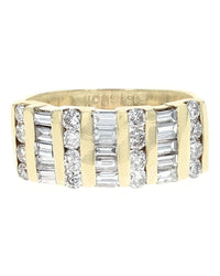 Alternating Round and Baguette Diamond Ring