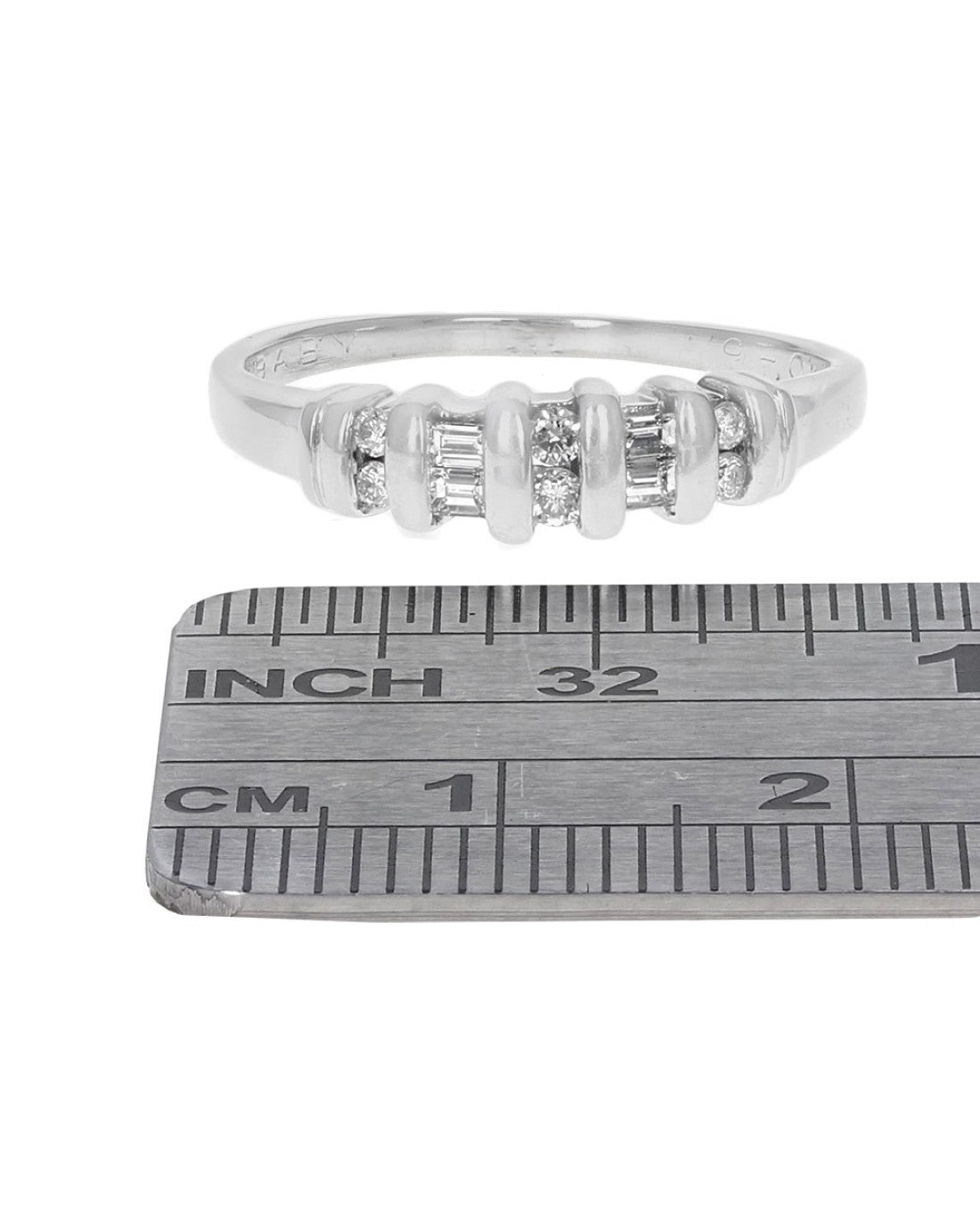 Alternating Round and Baguette Ring