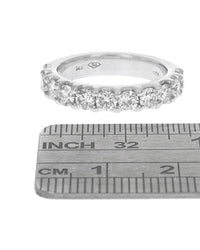 Shared Prong Round Diamond Band