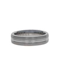 Gentlemen's Center Cut Comfort Fit Band in Tungsten