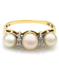 Pearl and Diamond Horizontal Ring