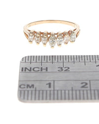 7-Stone Diamond Tapered Ring in Yellow Gold