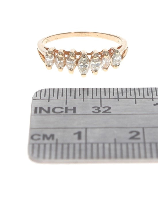 7-Stone Diamond Tapered Ring in Yellow Gold