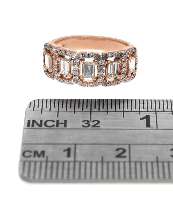 Baguette and Round Diamond Halo Band