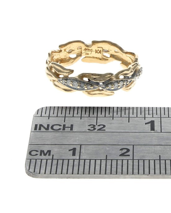 Foliate Motif Diamond Band